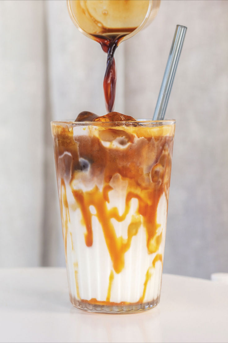 Karamelové Iced Machiatto